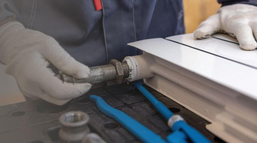 Expert burst pipe repair services in Royal, AR
